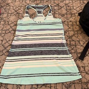 Lululemon tank top!!